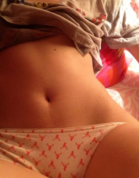 babe brunette onlyfans art naked img