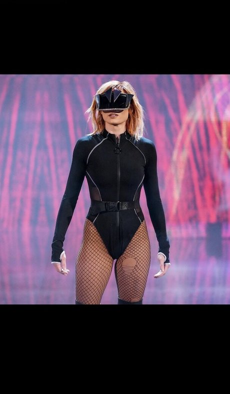 Becky Lynch pornstar beautiful images