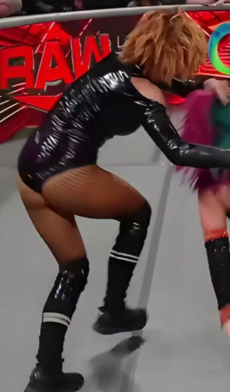 Becky Lynch star nice galleries