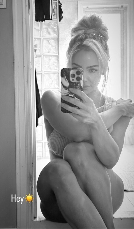 Trine Petronella porn actress image