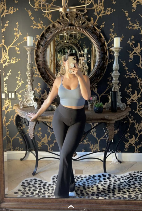 Mary Noura nude actress pic