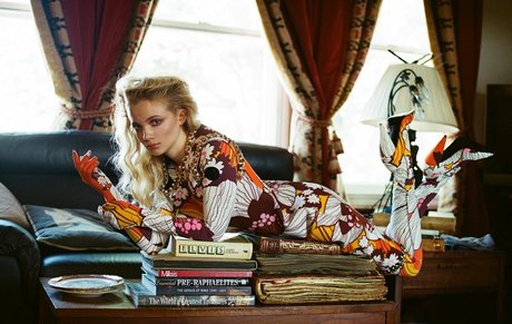 Freya Allan pretty pornstar photo