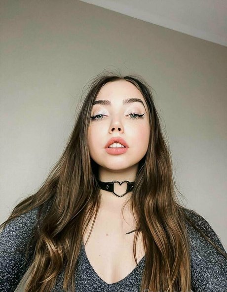 one onlyfans free naked pic