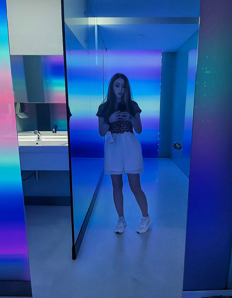 ivy i nudes model pictures