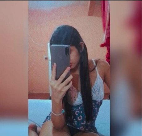 MaimyNyan naked model photos