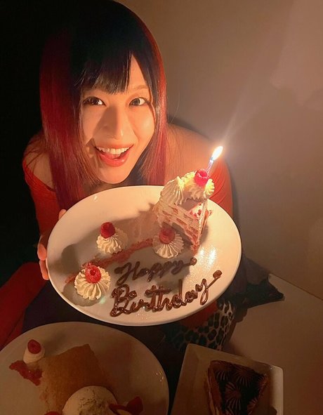 Iyo Sky star sex pic