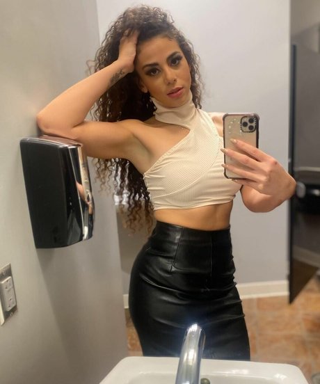 Samantha Irvin erotic star galleries