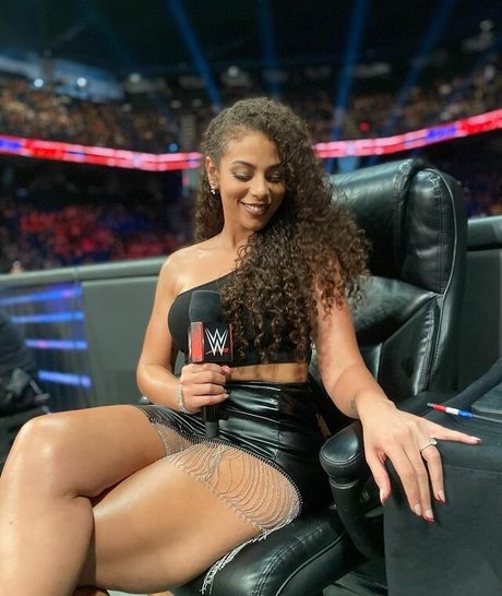 18 year old onlyfans exclusive images