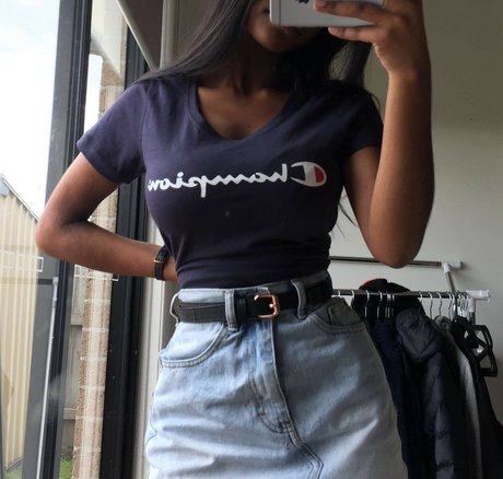 teen thong onlyfans pornos img