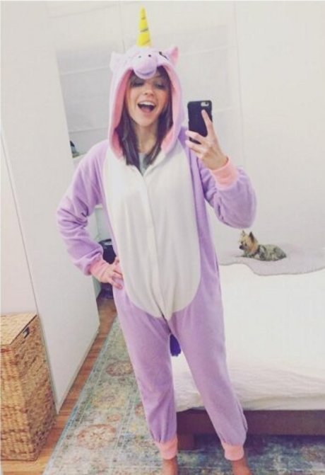 Aimee Richelle Teegarden model hot images