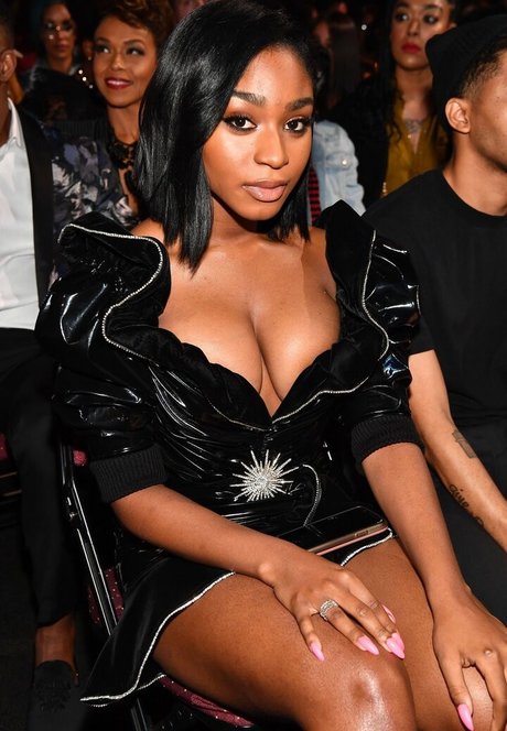 famous nude onlyfans exclusive archive