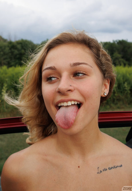 lesbian pussy onlyfans free gallery