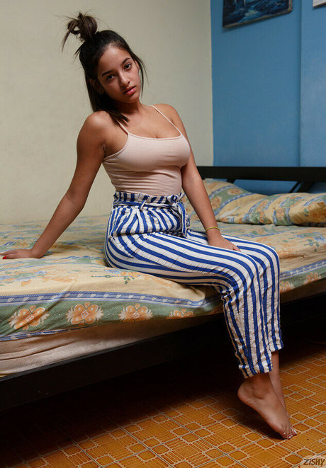 beautiful japanese onlyfans sexy nudes image