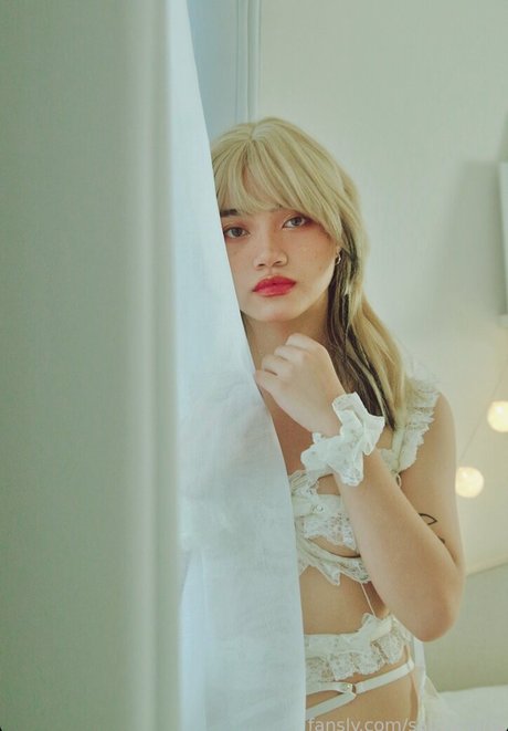 Sab Sangria exclusive model galleries