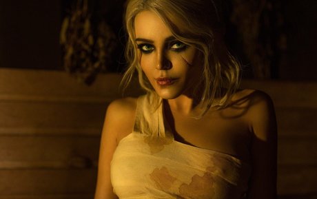 Kalinka Fox model hot images