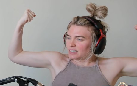 QTCinderella pornstar nude gallery