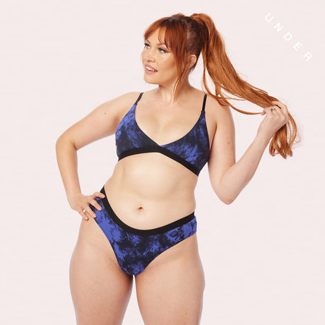 Whitney Moore model free galleries