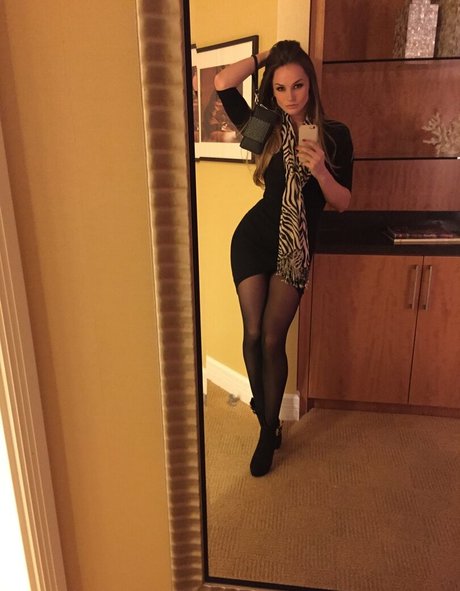 latina solo onlyfans pretty images