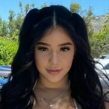 JessGotJugs model erotic galleries