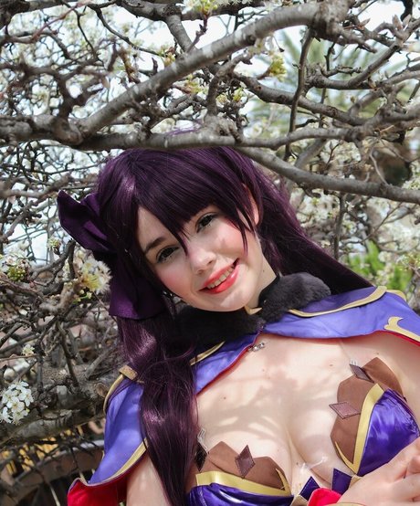 emquizii hot model photo