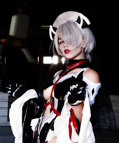 emquizii top model picture