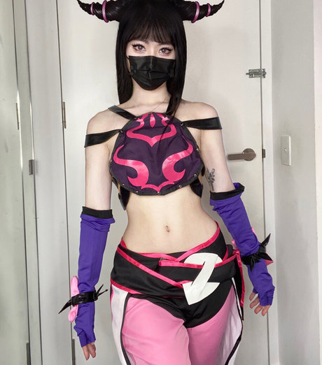 sylvieaeri star top picture