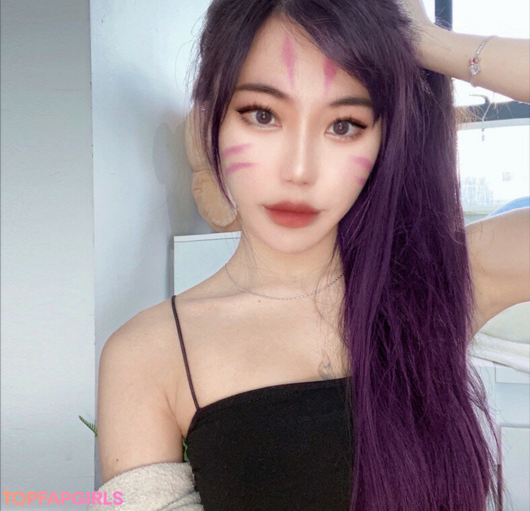 sylvieaeri nude pornstar img