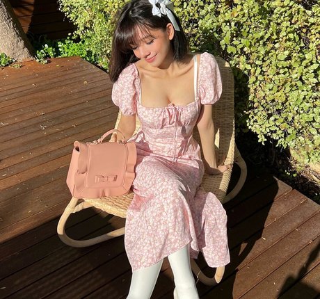 Eeeveenara Quick photo