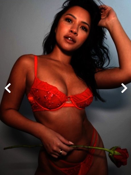 bikini model onlyfans free pics