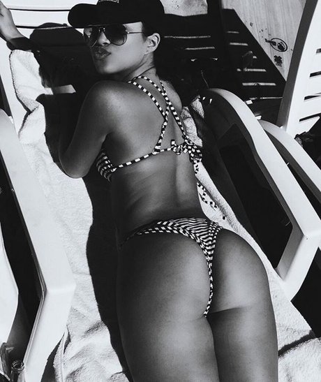 post op shemale onlyfans erotic archive