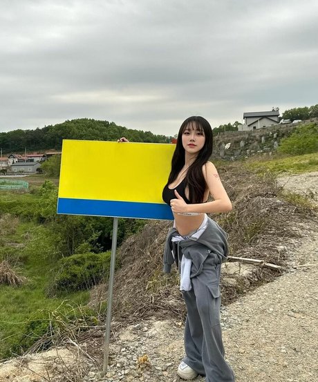 uncensored onlyfans nude galleries