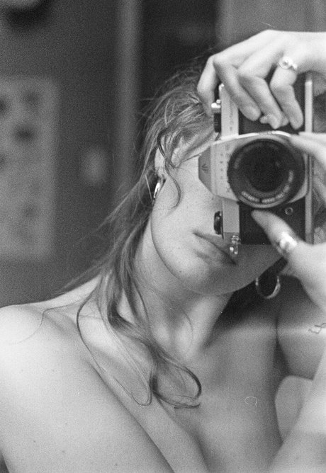 Berta Andrea Sndal model pornographic images