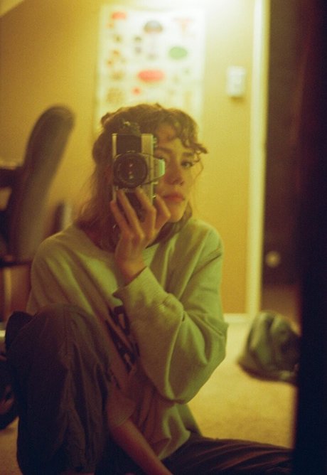 Berta Andrea Sndal hot actress pictures