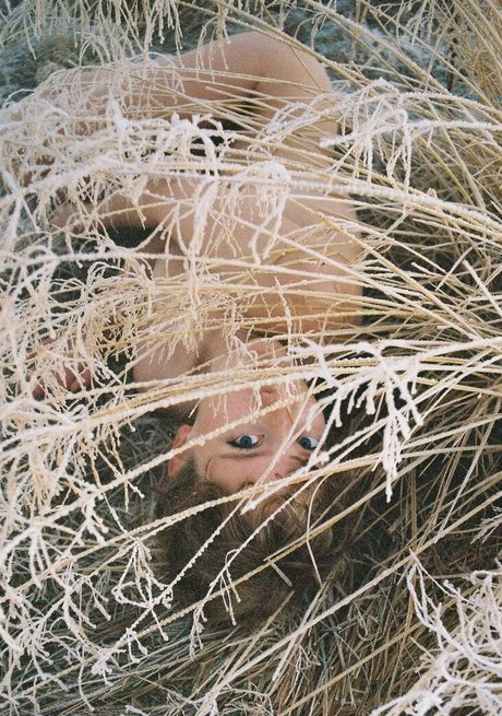 Berta Andrea Sndal xxx model gallery