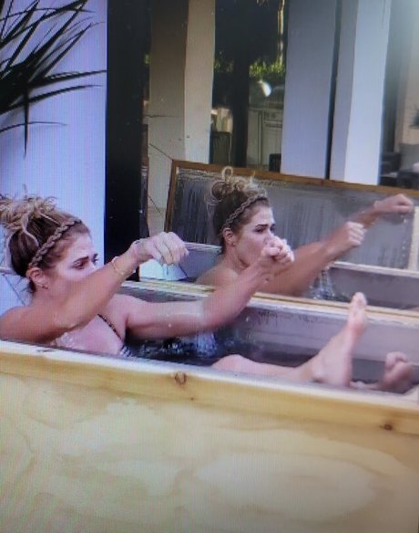 Torrie Wilson pornstar naked picture