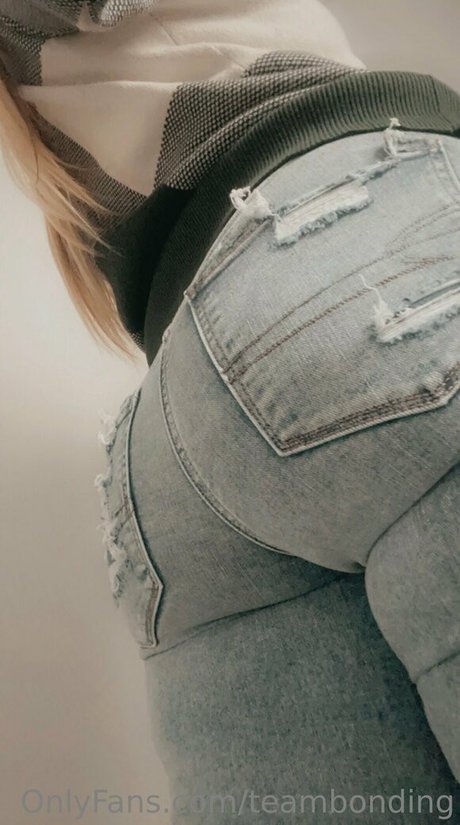 teen asian onlyfans perfect picture