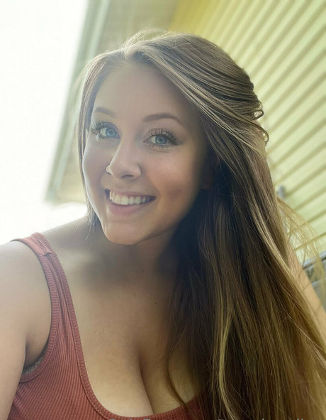 Teambonding model nude photos