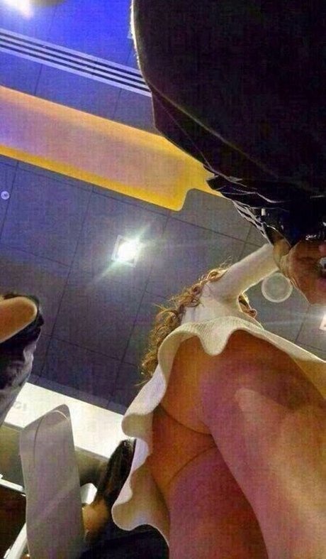 Marina Ruy Barbosa model perfect photo