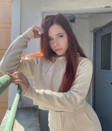 denlyasha naked pornstar pics