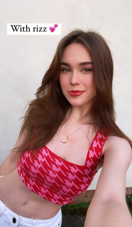 Frankie Lollia porn model pics