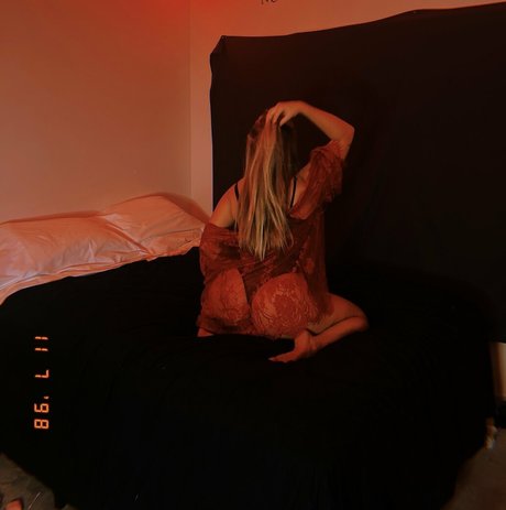 notlexismith free model image