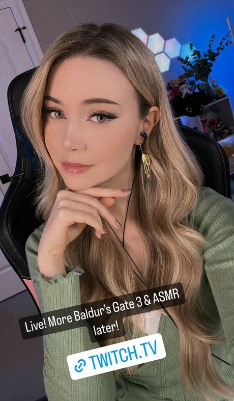 boobs selfie onlyfans free galleries