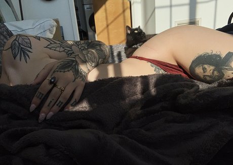 nonsalemwitch hot pornstar picture