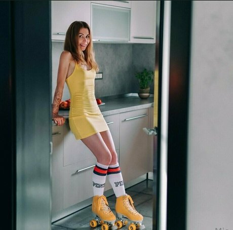 goth trans onlyfans top image