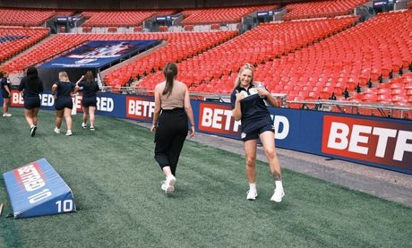 dripping wet pussy onlyfans pretty pics