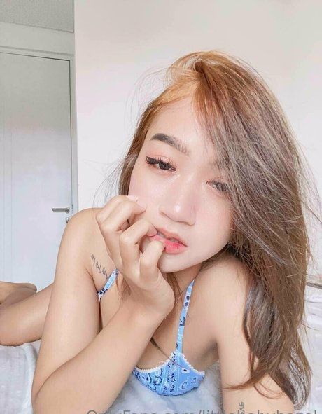 busty blonde onlyfans sexy nude picture