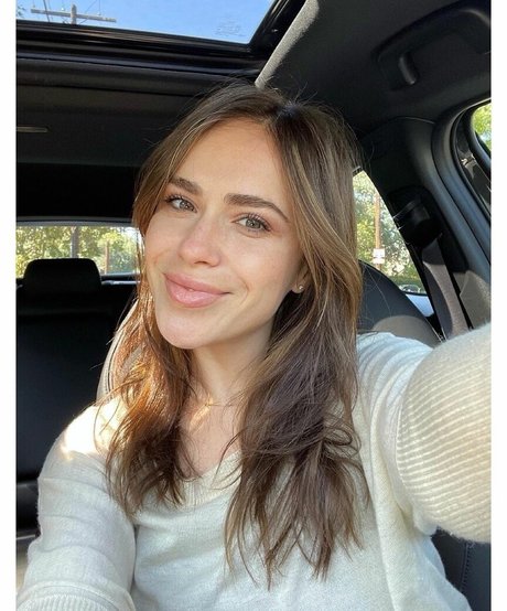 Nicolle Gironda nice model galleries