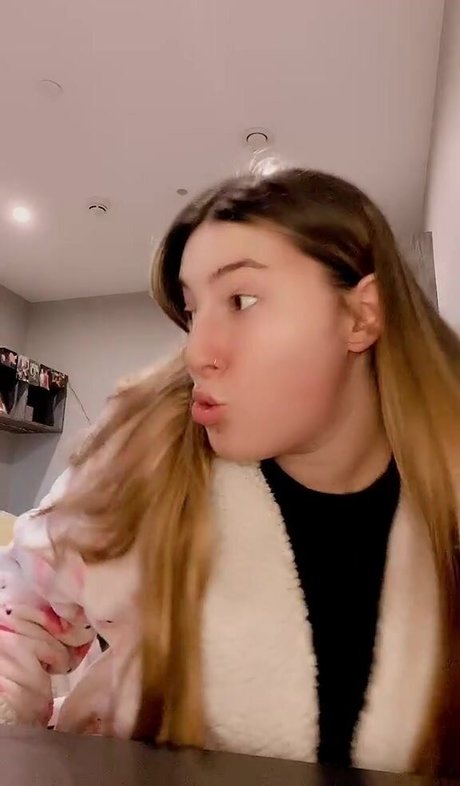 boobs selfie onlyfans hot sexy pictures