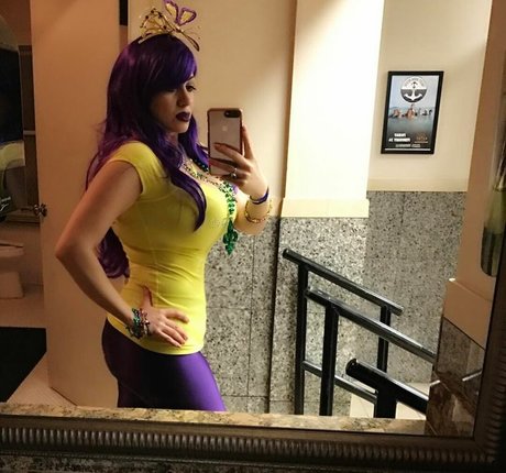 Jennifer Cortez model nudes photos