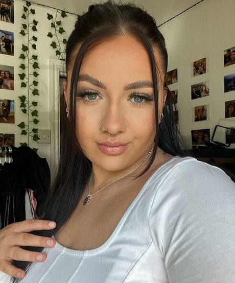 chelsea leigh star hd photo